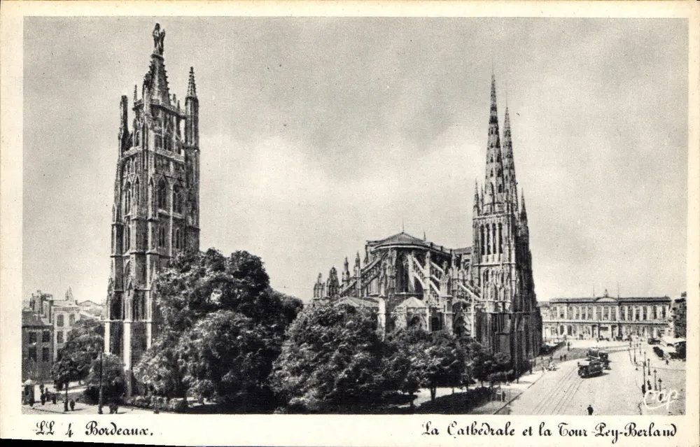 Bordeaux — Die Kathedrale und die Turm Ley-Berland — LL 4 - Vorderseite