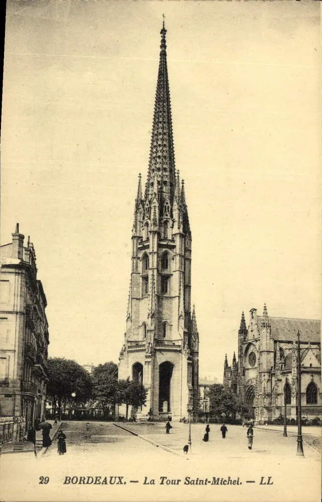 Bordeaux — A Torre Saint-Michel — LL - Frente