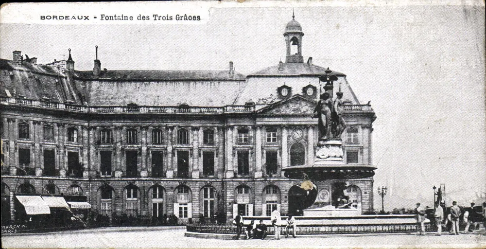 Bordeaux — Fonte das Três Graças — Mercier & Cie, Paris - Frente
