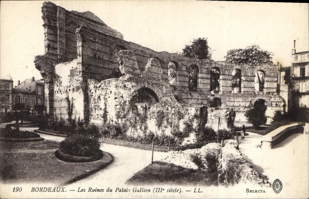 Bordeaux — Ruinen des Palais Gallien (3. Jahrhundert) — Selecta - Vorderseite