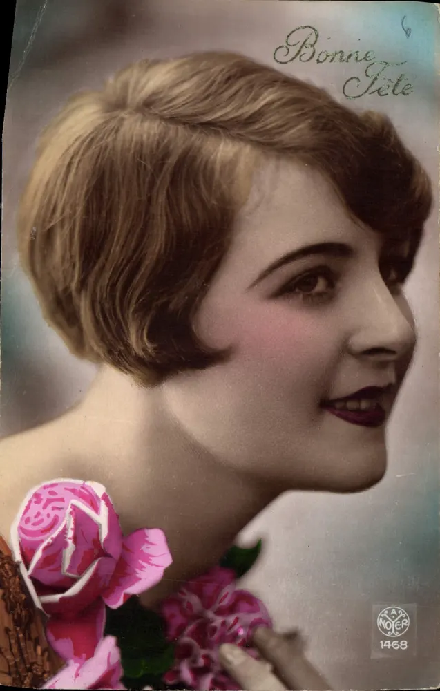 Lächelnde junge Frau — mit Rose — Verlag R.A. NOJER n°1468 - Vorderseite