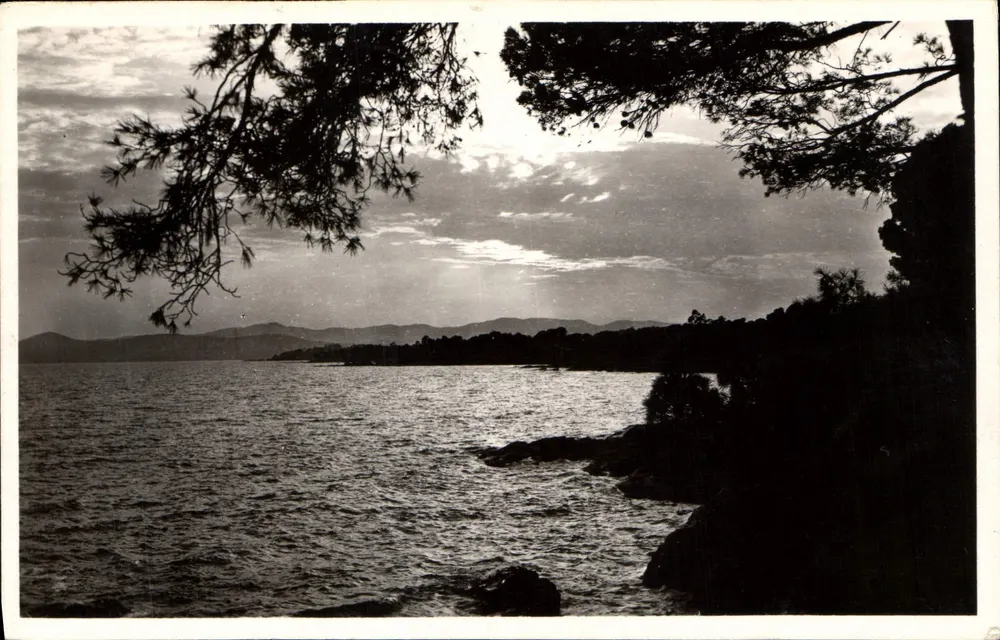 Pôr do sol — A Costa Azul — Edições FRANK, n° 325 - Frente