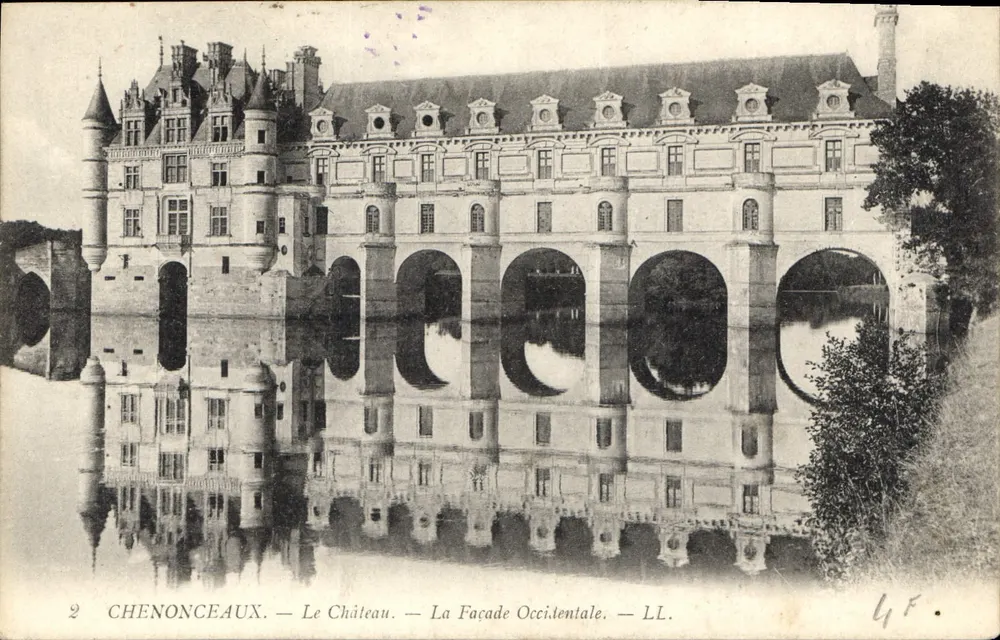 Chenonceaux — O Castelo — A Fachada Ocidental — LL. - Frente