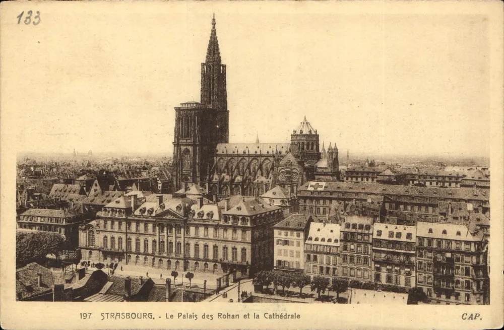 Strasbourg - Das Schloss der Rohan und die Kathedrale — Antike Ansichtskarte n° 197 - Vorderseite