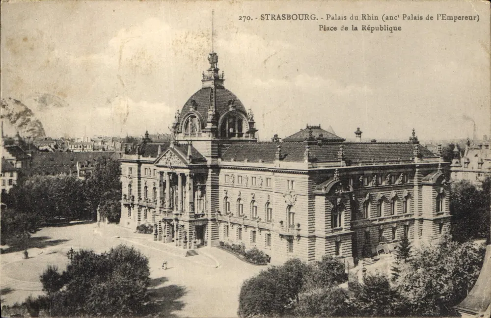 Straßburg - Palast des Rheins (ehemaliger Kaiserpalast) - Platz der Republik - Vorderseite