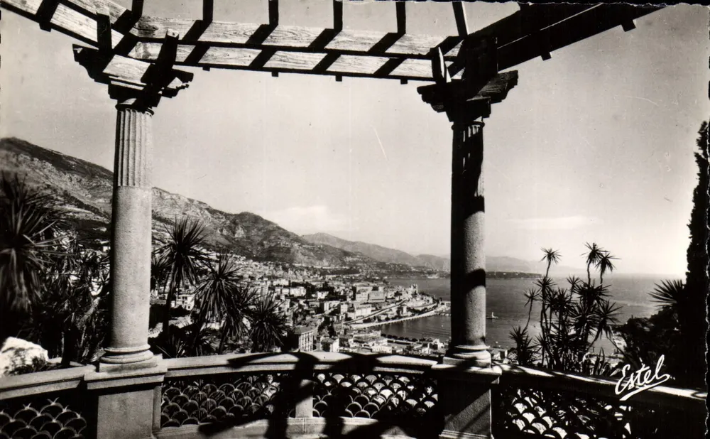 Monaco - Monte-Carlo von der Terrasse des exotischen Gartens gesehen — Estel, n°1746 - Vorderseite