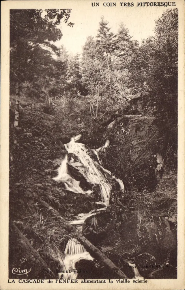 A Cachoeira do Inferno — alimentando a antiga serraria — Coll. Menut-Valier, Fot. Chabrier-Nacot - Frente