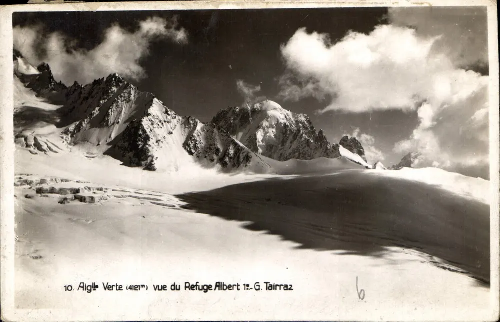 Aiglère Verte (4121m) vista do Refúgio Albert - G. Tairraz - Frente