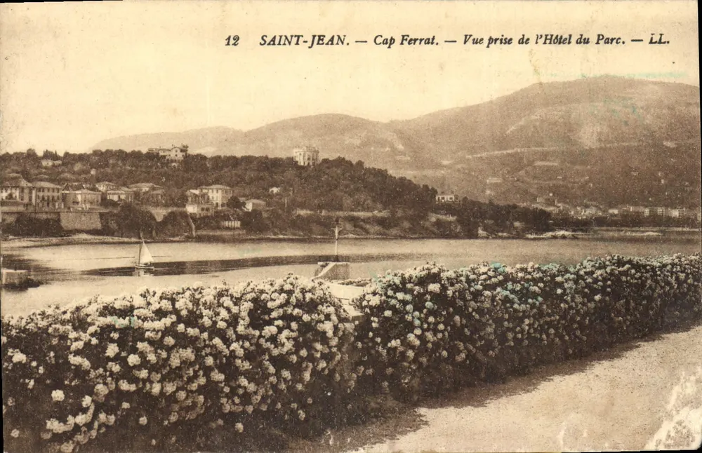 Saint-Jean — Cap Ferrat — Ansicht vom Hôtel du Parc — LL. - Vorderseite