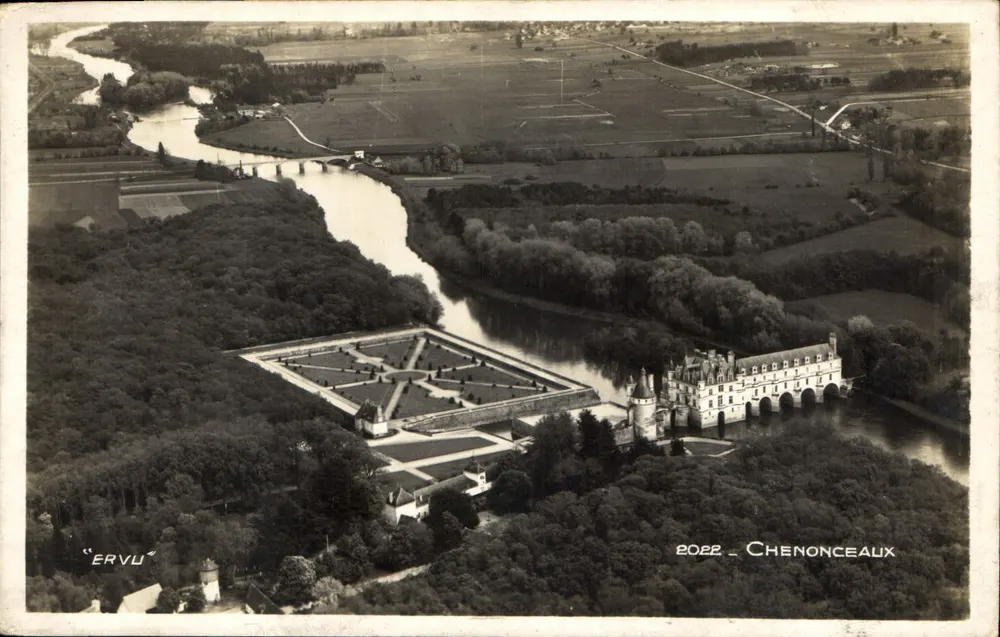 Castelo de Chenonceaux — vista aérea — Érèvû, n° 2022 - Frente