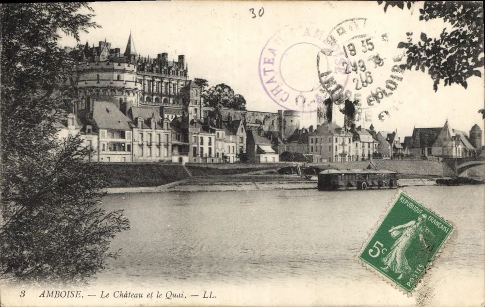 Amboise — O Castelo e o Quai — LL. - Frente