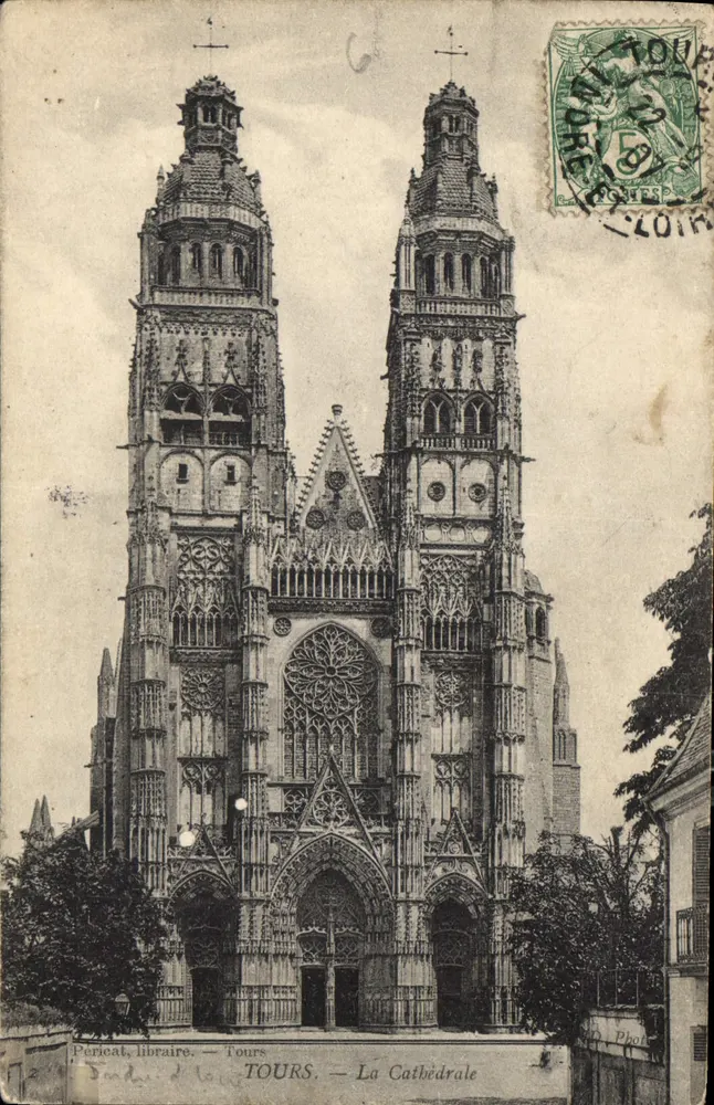 Tours — A Catedral — Paricat, livraria - Frente