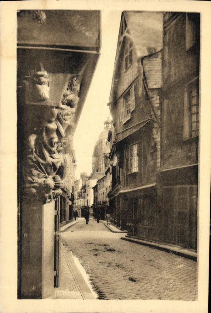 Rue stretta di Tours — dettagli architettonici — R. Dorange, edit. Tours - Recto