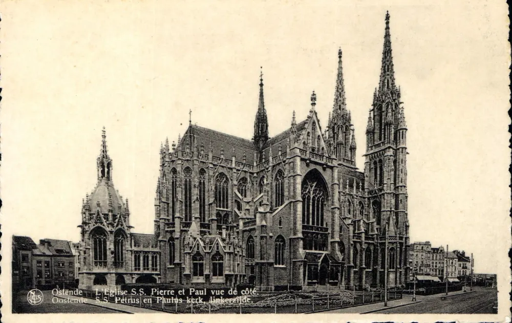 Oostende — Kirche S.S. Petrus und Paulus von der Seite gesehen — Ern. Thill, Brüssel, n° 32 - Vorderseite
