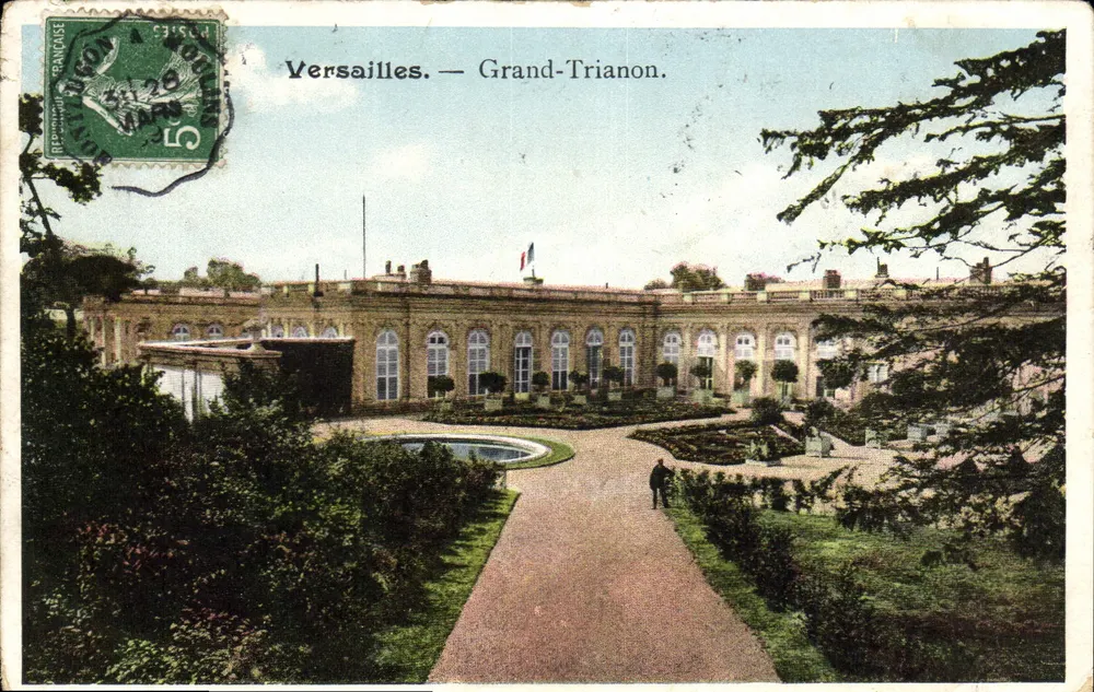 Versailles. — Grand-Trianon. - Frente