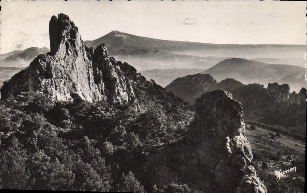 Les Dentelles und Mont Ventoux — 260 — Kunstausgabe F. Meyvet (Vaucluse) - Vorderseite