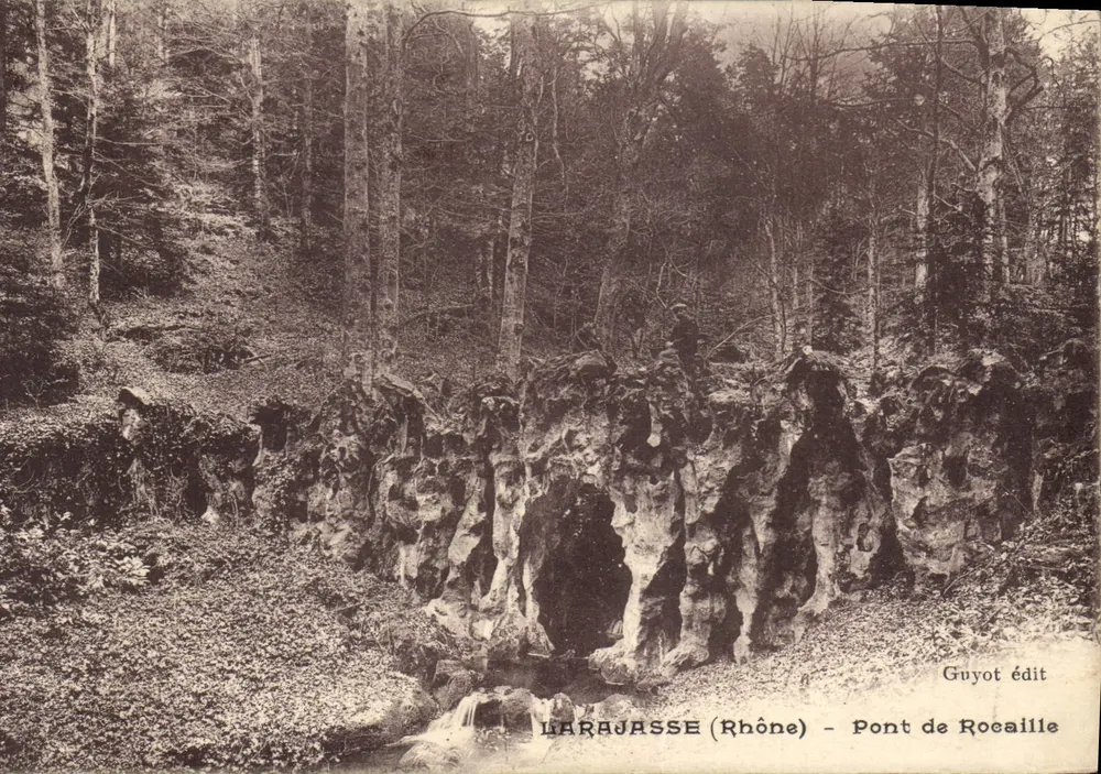 Larajasse (Rhône) — Ponte de Rocaille — Guyot édit - Frente