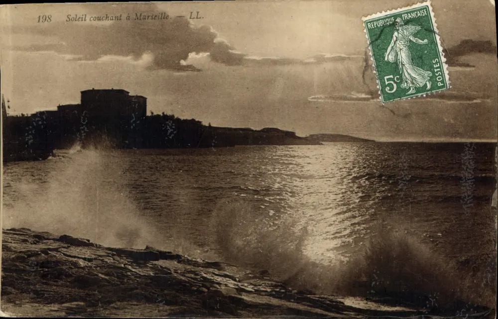 Pôr do sol em Marselha — LL. — N° 198 - Frente