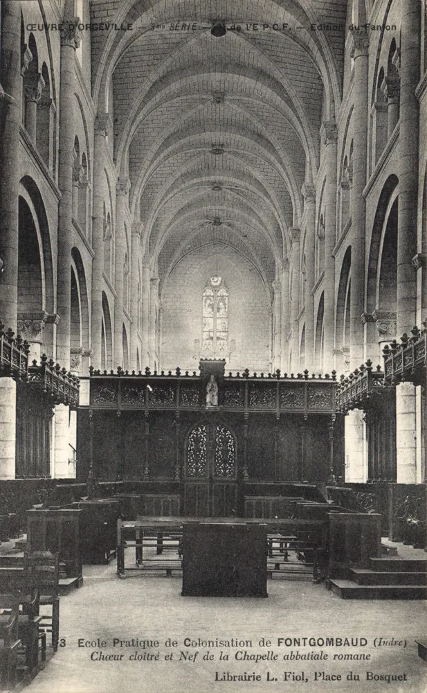 Kirche von Orgeville — Eingeschlossener Chor und Kirchenschiff der romanischen Abteikapelle — Edition du Fanon - Vorderseite