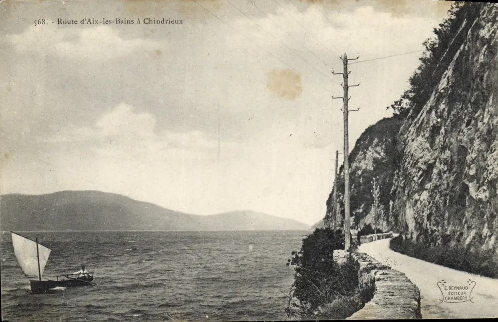Rodovia de Aix-les-Bains para Chindrieux — vista lacustre com vela — E. Reynaud, Chambéry, n°568 - Frente