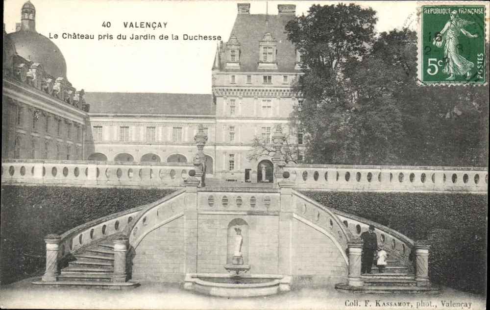 Valençay — Das Schloss vom Garten der Herzogin — Coll. F. Kassamot, phot., Valençay - Vorderseite