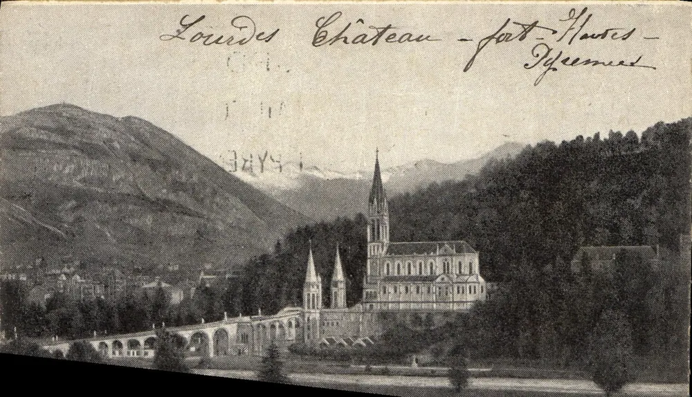 Lourdes — Castelo-forte - Hautes-Pyrénées — Edição Palais du Lourdes - Frente