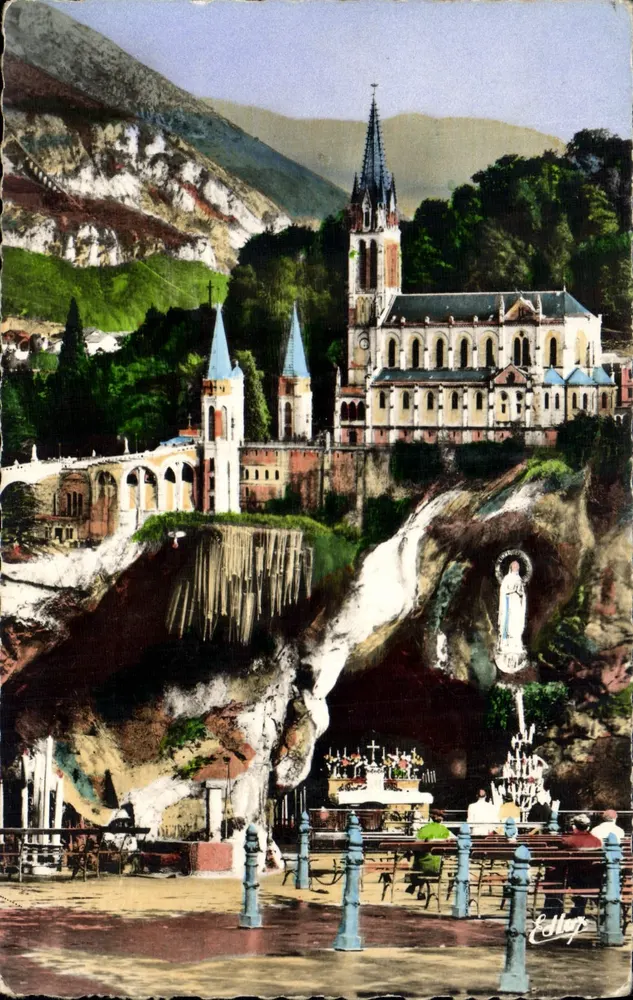 Lourdes — La Basílica y la Gruta milagrosa — Edit. P. Doucet & Pl. Périn - Anverso