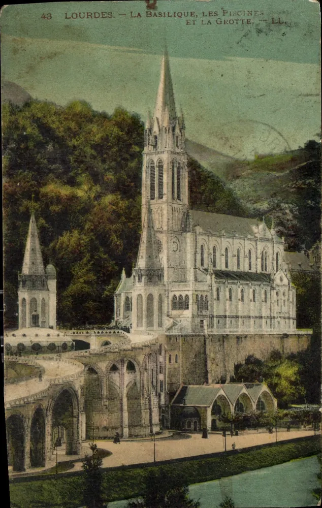 Lourdes — La Basilique, les Piscines et la Grotte — LL. — N° 43 - Recto