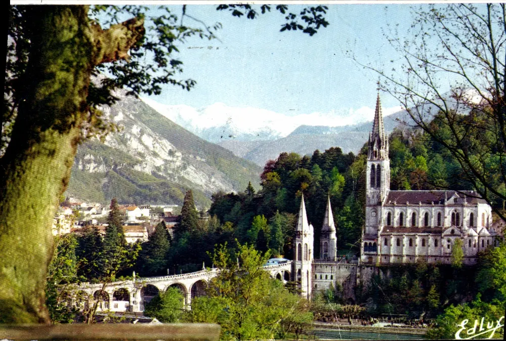 Lourdes — La Basilica e il Pic du Jer — Edizione A. Doucet, n°36 - Recto