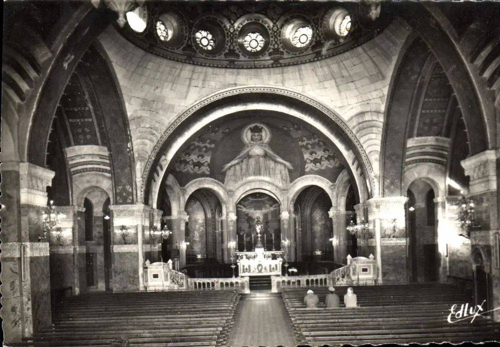 Innenansicht der Basilika des Rosenkranzes — Lourdes — Verleger Edlux - Vorderseite