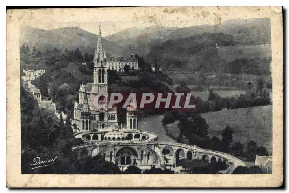 Lourdes — De Basiliek gezien vanaf de zijde — Uitgever P.D. n°39 - Voorkant