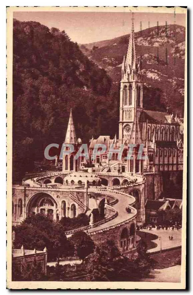 Lourdes — A Basílica vista de lado — P. D. — Edição H. Doucet - Frente