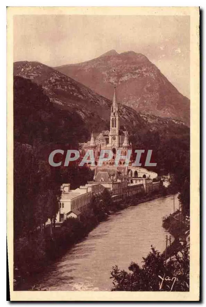 Lourdes — A Basílica do Santo Sacramento — Edição E. Quinault, n° 65 - Frente