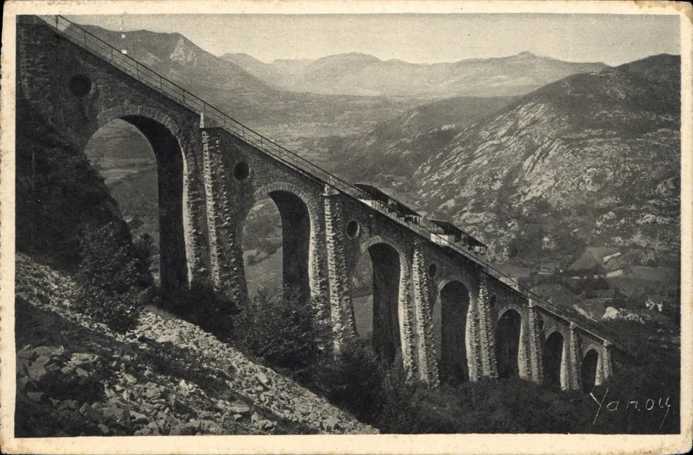 Viaduto do pie du Jér — Lourdes — editor Yanoy, número de série não visível - Frente