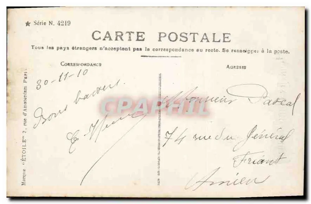 Junge Frau in Blumenmusterkleid — Frohes Geburtstag — Serie Nr. 4219, veröffentlicht von Manne 'ÉTOILE' in Paris - Rückseite