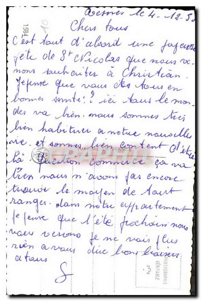Menino com buquê de rosas — São Nicolau — editor Rosiniches - Verso
