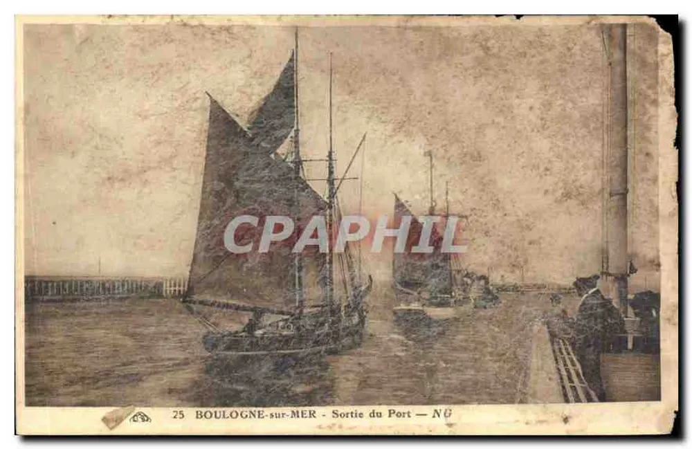Boulogne-sur-Mer — Ausfahrt vom Hafen — NG - Vorderseite