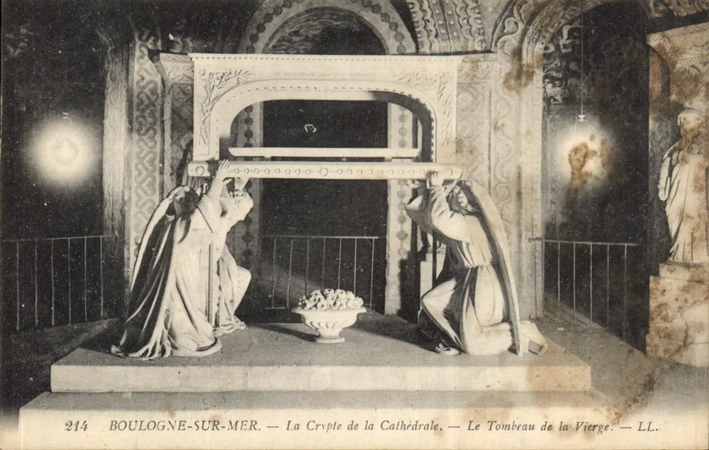 Boulogne-sur-Mer — Die Krypta der Kathedrale — Das Grab der Jungfrau — LL. — Nr. 214 - Vorderseite