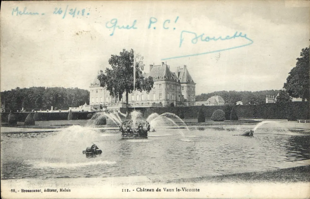 Castelo de Vaux-le-Vicomte — vista dos jardins e da fonte — editor Brossonnoi, Melun, n° 68 - Frente