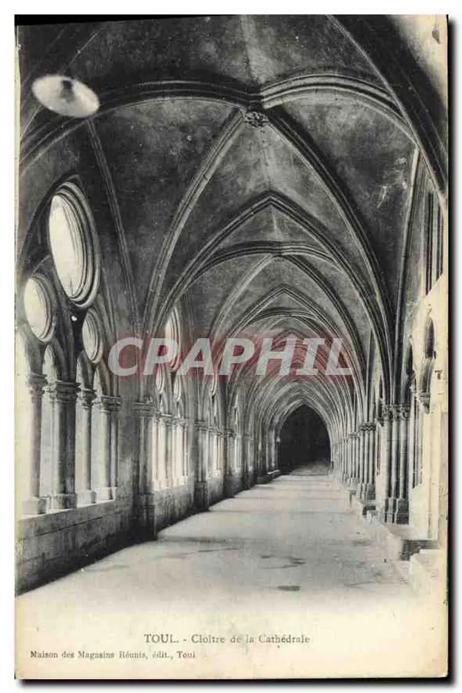 Toul - Cloître da Catedral — Maison des Magasins Réunis, Toul - Frente