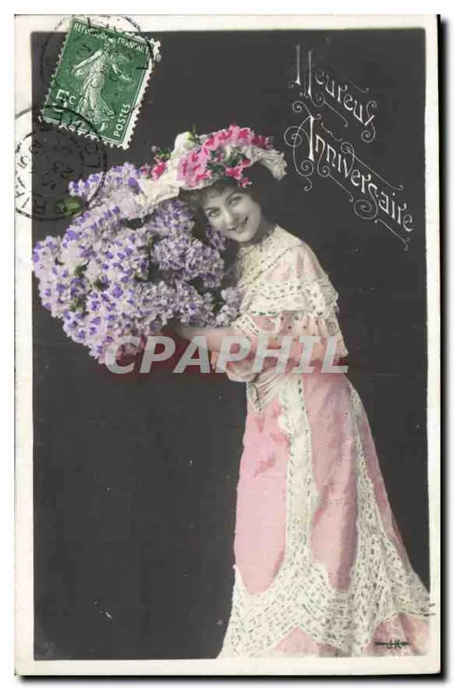 Frau in einem rosa Kleid mit einem großen Lilienstrauß — 'Glückliches Geburtstag' — Verlag J.K. - Vorderseite