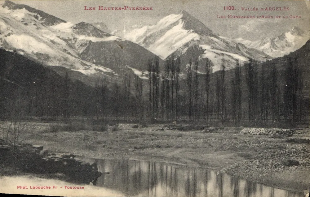 Les Hautes-Pyrénées — Valei de Argelès, as Montanhas de Azun e o Gave — Fot. Labouche Fr - Toulouse, n° 1100 - Frente