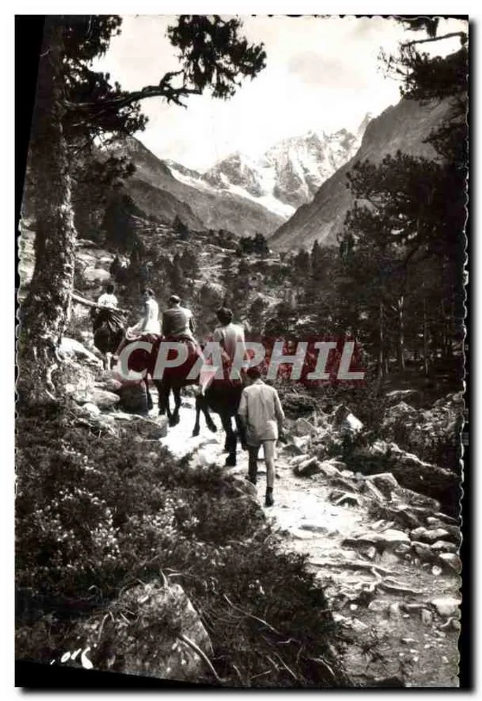 Gruppe Reiter und Wanderer in den Pyrenäen — Cauterets (H.P.) — Éditions Françaises de Pèlerinages - Vorderseite