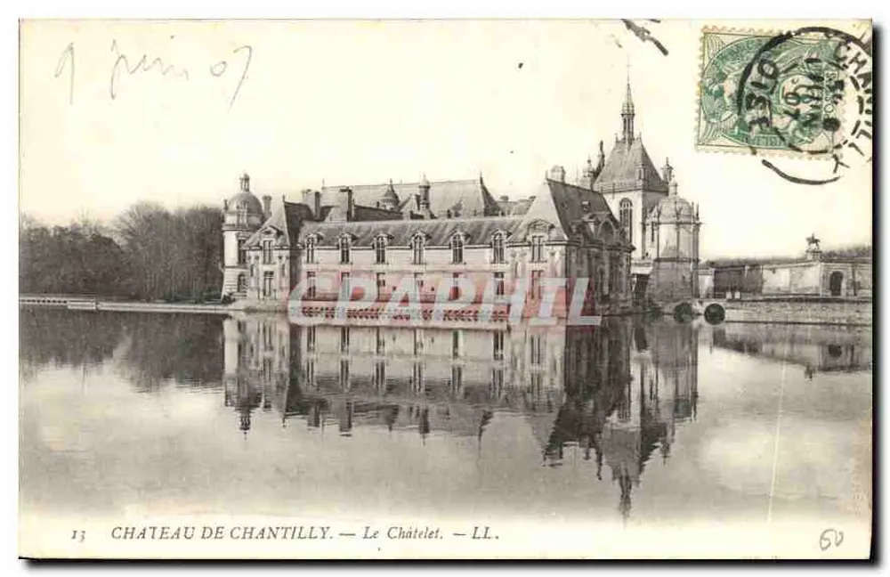 Castelo de Chantilly — Le Châtelet — LL. - Frente