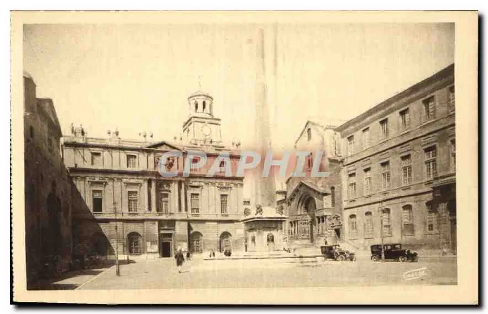 Place de l'Hôtel de Ville — Arles-sur-Rhône — Édit J. GEORTE - Arles - Vorderseite