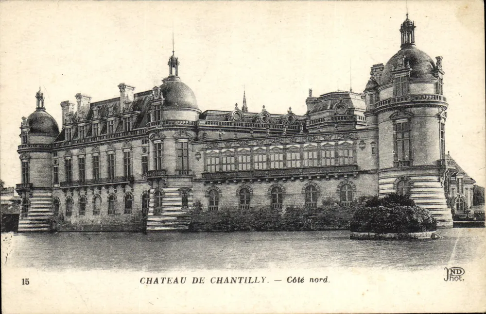 Castelo de Chantilly — Lado norte — JND Phot. - Frente