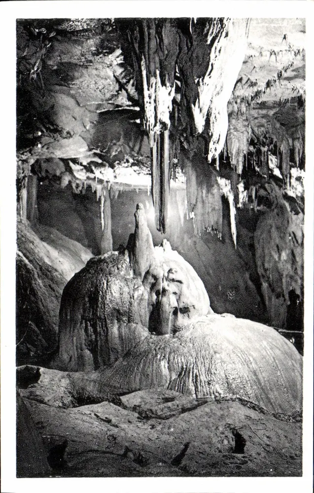 Die Pyrenäen - Die Grottes de Bétharram — Jeanne d'Arc am Scheiterhaufen - Vorderseite