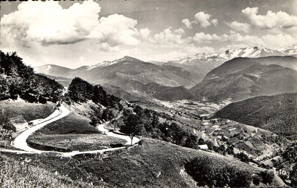 Col d'Aspin — Vista panorâmica — Tito - Frente