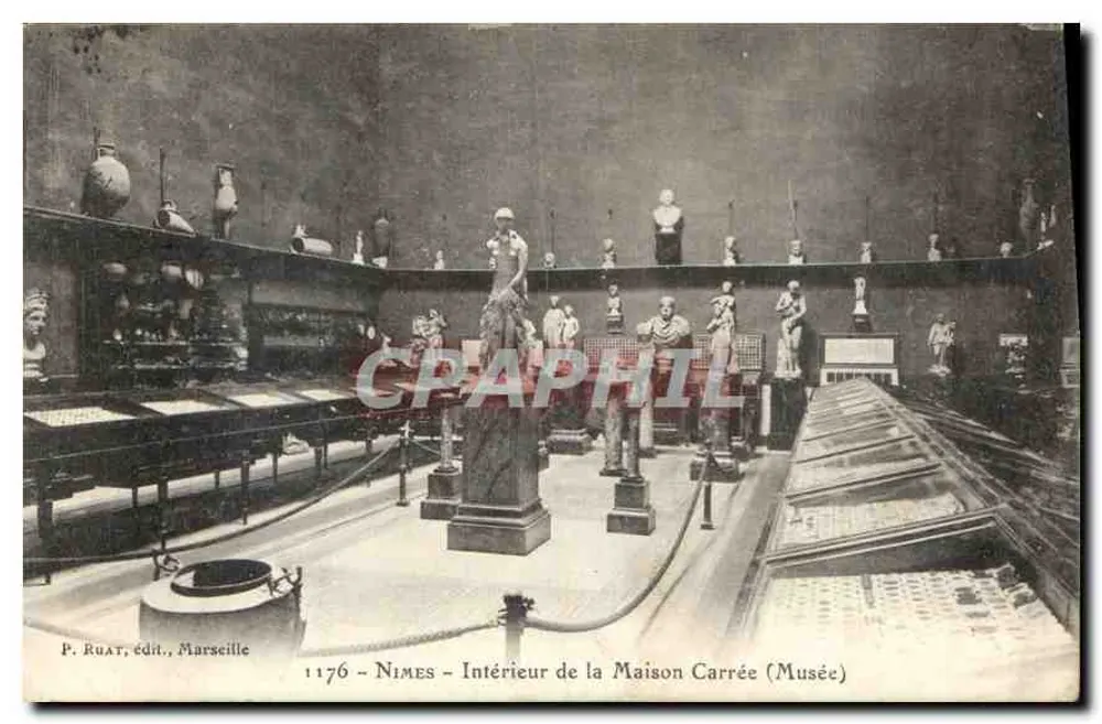 Nîmes - Interior da Maison Carrée (Museu) — P. Ruat, editor, Marselha — n° 1176 - Verso
