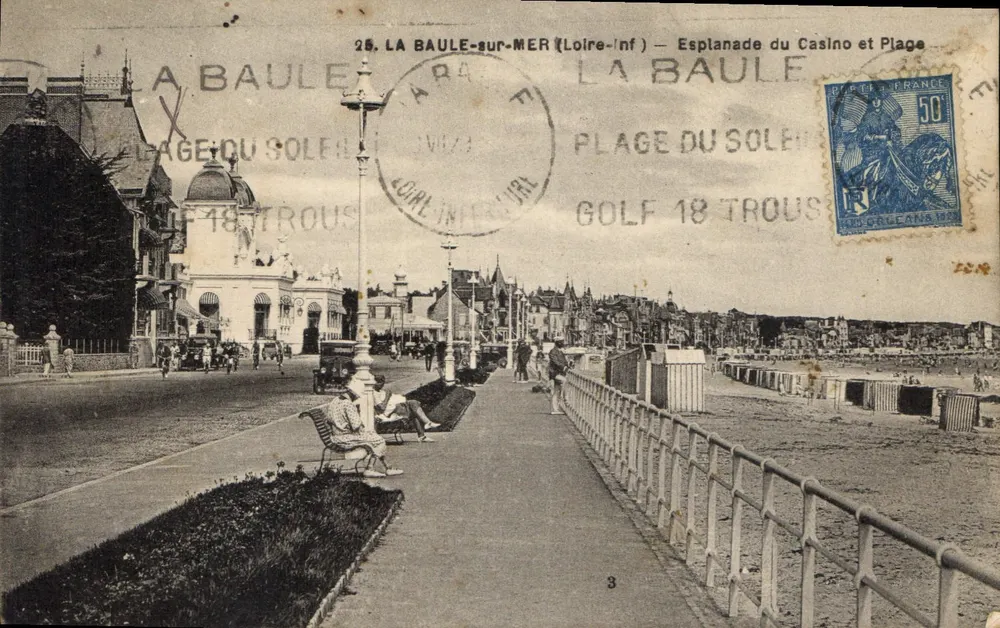 LA BAULE-sur-MER (Loire-Inf) — Esplanade des Casinos und Strand - Vorderseite